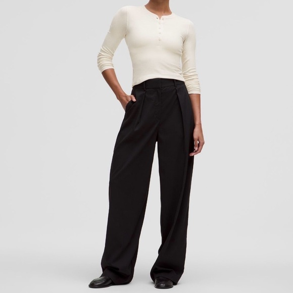 lululemon athletica Tops - Lululemon Hold Tight long sleeve Henley